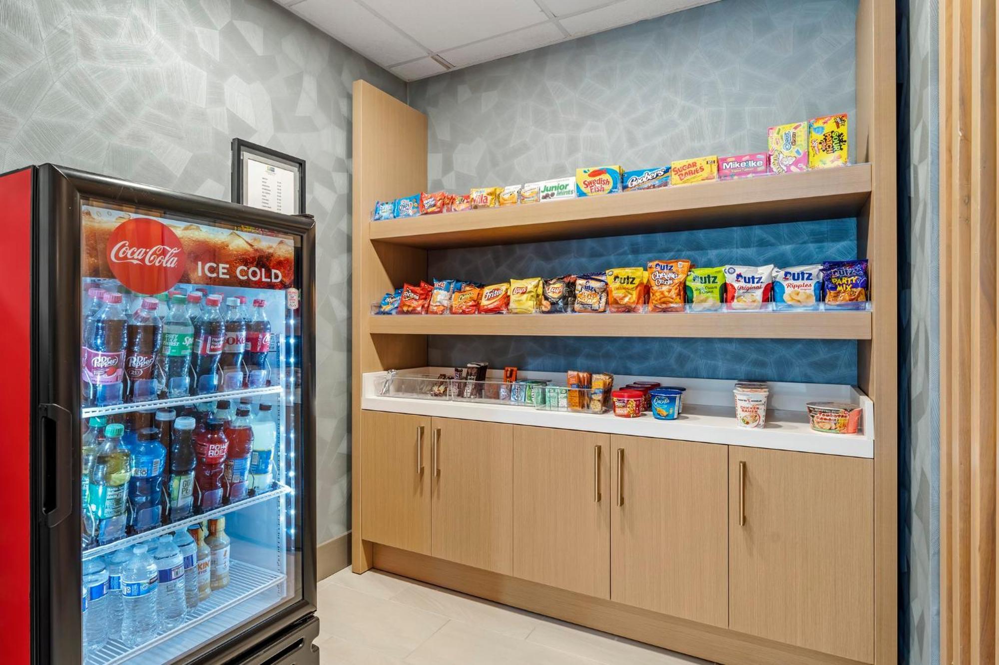 Hotel Express Pittsburgh - By Ihg Munhall